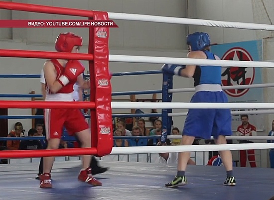 16-летняя волгоградка  стала победителем представительных всероссийских соревнований по боксу «Олимпийские надежды»