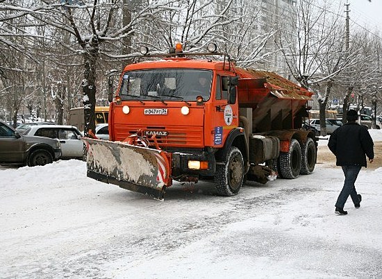 Дорожно-коммунальные службы Волгограда готовы к ухудшению погодных условий