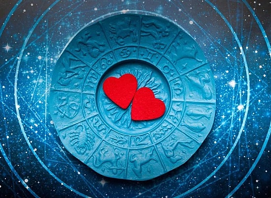 Каким знакам 12 февраля повезет в любви и флирте – мнение волгоградского астролога