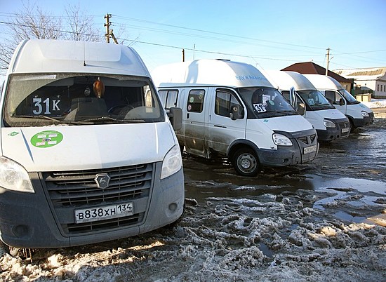 В Волгограде 20 микроавтобусов вышли на вспомогательный маршрут № 31к