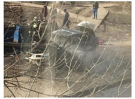 Утром в Волгограде сгорела иномарка