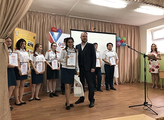 В Волгограде старшеклассники написали о своем будущем