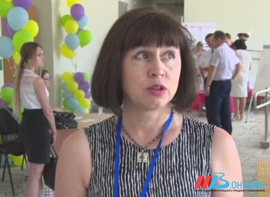 Лучшим педагогом допобразования Волгоградской области стала учитель хорового пения