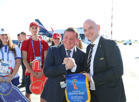 Президент ФИФА Джанни Инфантино побывал на матче Исландия - Нигерия в Волгограде
