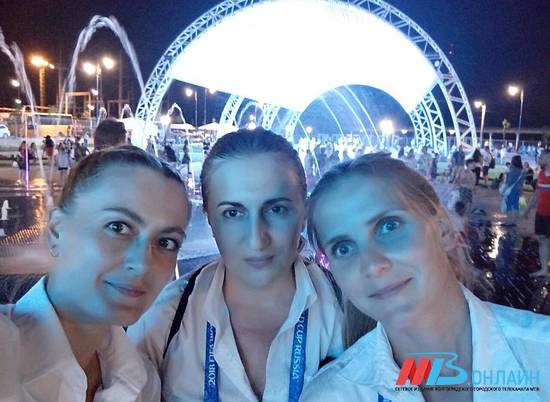 Волгоградские девушки стали законодателями новой фотомоды
