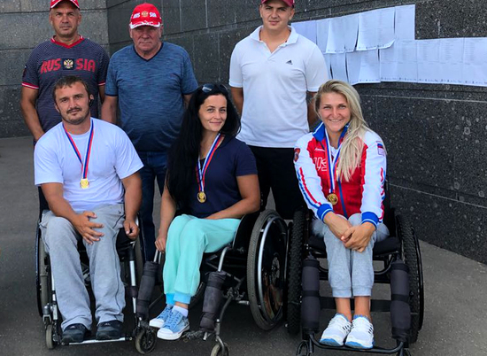 Волгоградские спортсмены-паралимпийцы завоевали три золота чемпионата России по гребле на байдарках и каноэ