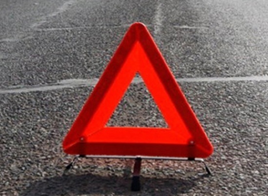 9-летняя девочка разбила голову под колесами «форда» в Волжском