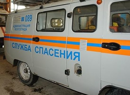 Волгоградские спасатели передали в руки медиков пять пожилых жителей города