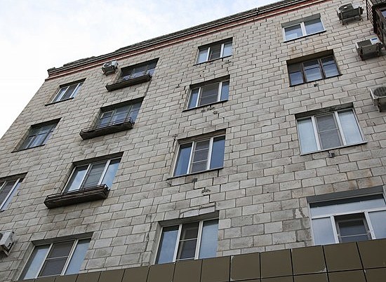 Капремонт дома № 2 по ул. Невской может быть приостановлен из-за 4 жильцов, препятствующих проведению работ