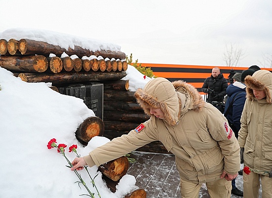 В Волгограде открыт памятный знак «Блиндаж Родимцева»