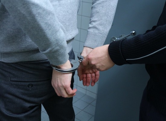 41-летний волжанин подозревается в организации наркопритона