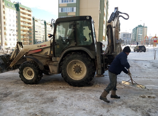В Волгограде проинспектировали качество уборки дворов