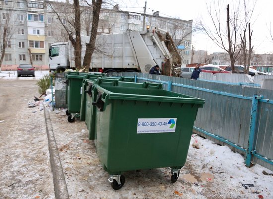 До 20 января в Волгограде появится еще 1000 евроконтейнеров для мусора
