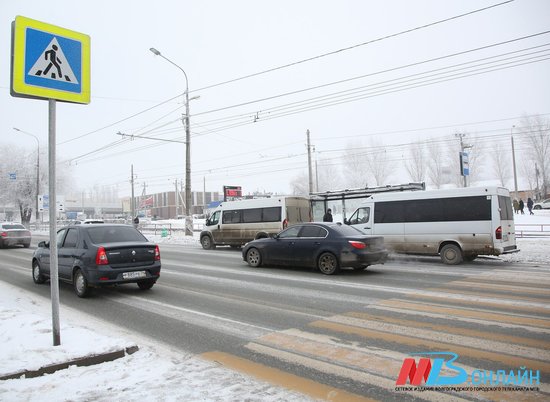 ГАИ Волгограда просит водителей учитывать погодные условия