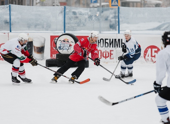 В Волгограде 32 команды сыграют в хоккей без вратарей 4 на 4