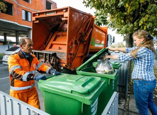 Волгоградским многодетным семьям выплатят компенсации за вывоз мусора