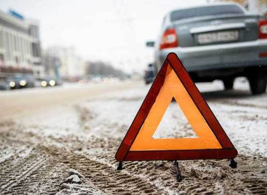 В Дзержинском районе 9-летний волгоградец попал под колеса "Крайслера"