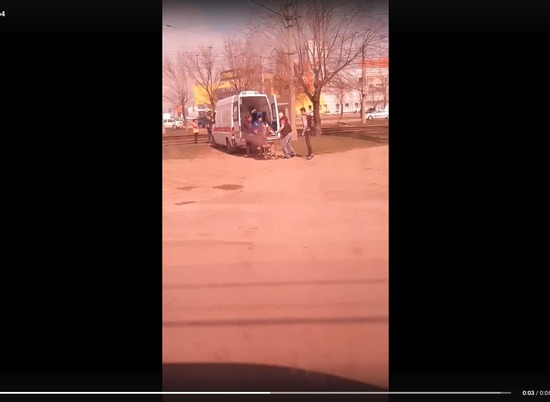 В Дзержинской районе Волгограда водитель трамвая спас человека