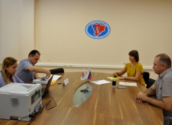 Единороссы подали списки депутатов на выборы в Волгоградскую областную Думу