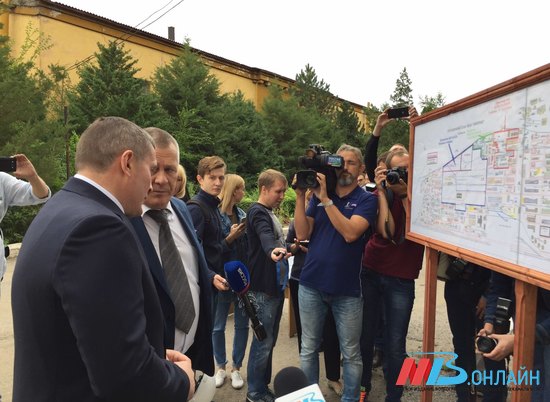 Андрей Бочаров инспектирует работу волгоградского «Химпрома»
