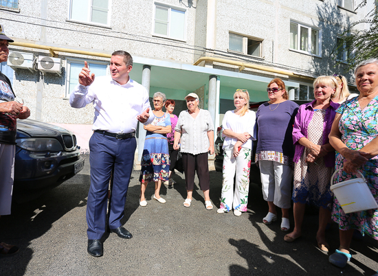Андрей Бочаров встретился с жителями Красноармейского района