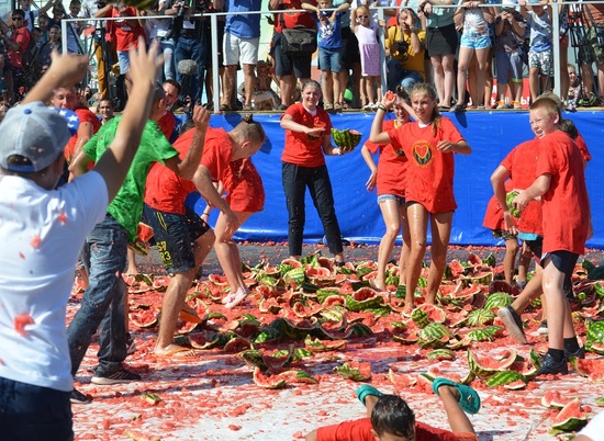 Камышинский арбузный фестиваль вошел в топ-6 гастрособытий России