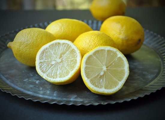 Волгоградцы узнали, зачем нужно замораживать лимоны