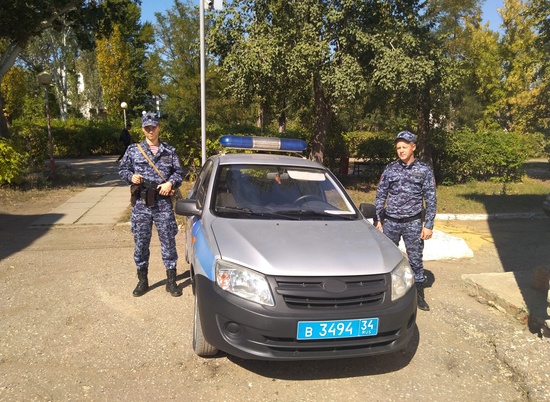 Росгвардия задержала похитителя виски в Котово Волгоградской области