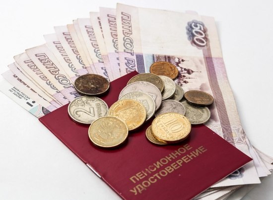 В Волгоградской области средний размер пенсии превышает 13 тысяч рублей