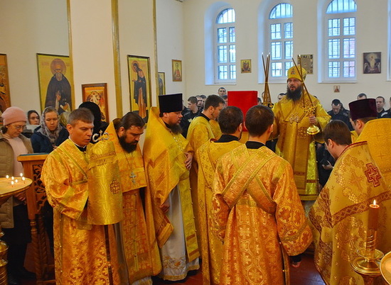 В следственном изоляторе Волгограда прошла Божественная литургия