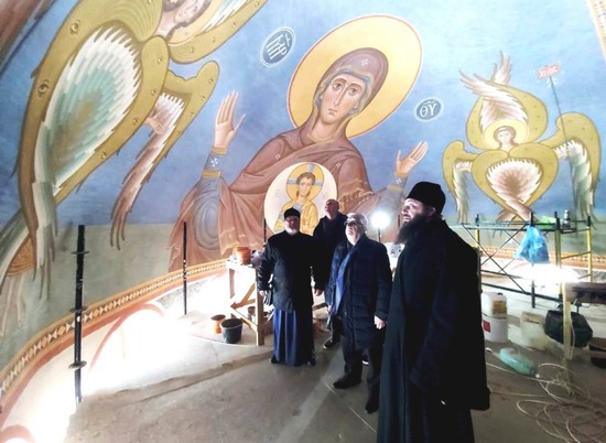 В главном Православном соборе Волгограда началась роспись стен (ФОТО)