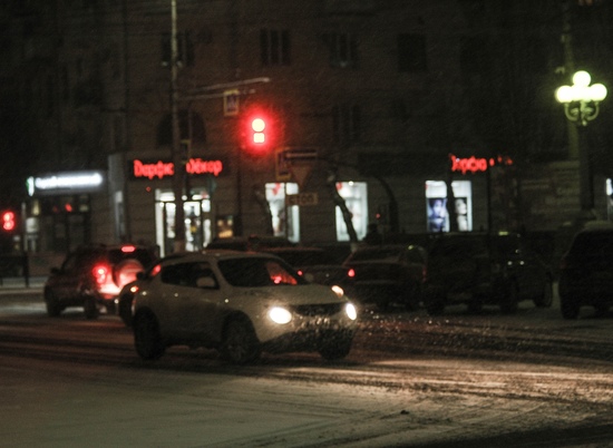Пожилой человек погиб под колесами «четверки» на севере Волгограда
