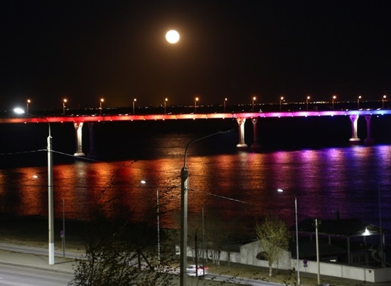 В Волгограде на три ночи перекроют мост через Волгу