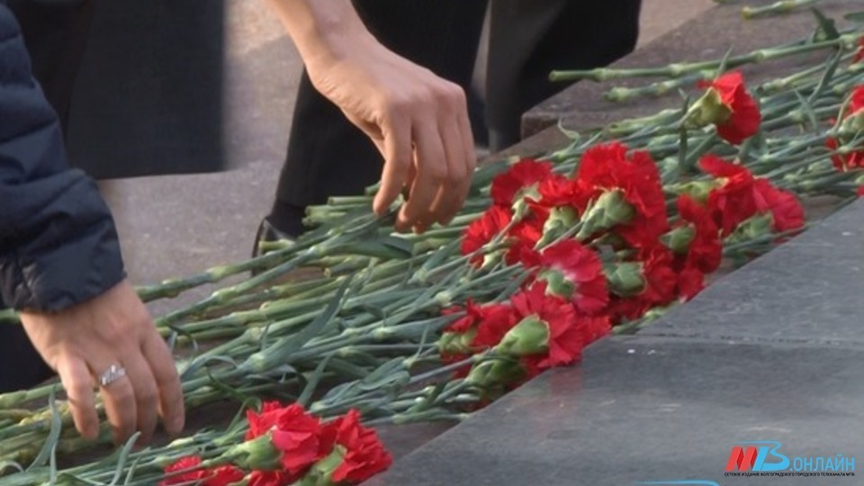 В Волгограде похоронили погибшего на Украине танкиста Юрия Нестроева