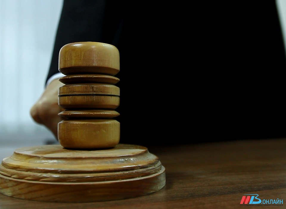Волгоградский суд отправил экс-главу облкомприроды Сазонова на 3 года в колонию