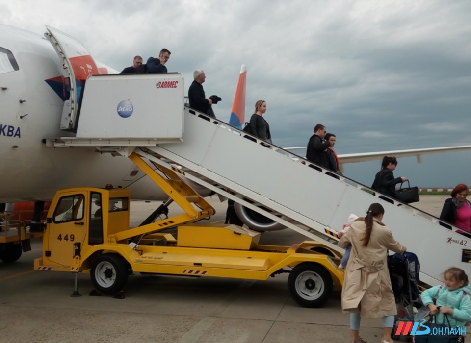 7 авиакомпаний продлили отмену рейсов из Волгограда