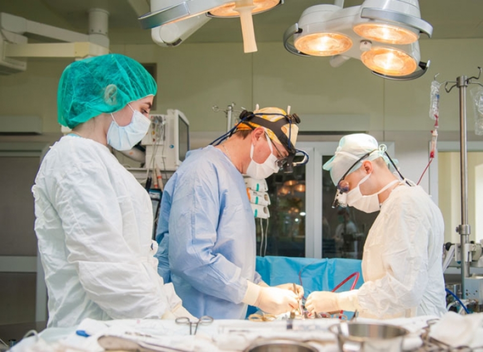 В 2022 году врачи волгоградского кардиоцентра установили 194 пациентам кардиостимуляторы