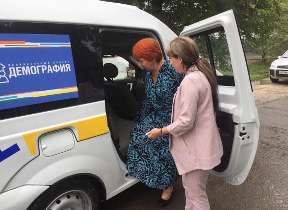 Мобильные бригады бесплатно доставляют пациентов в медучреждения Волгоградской области