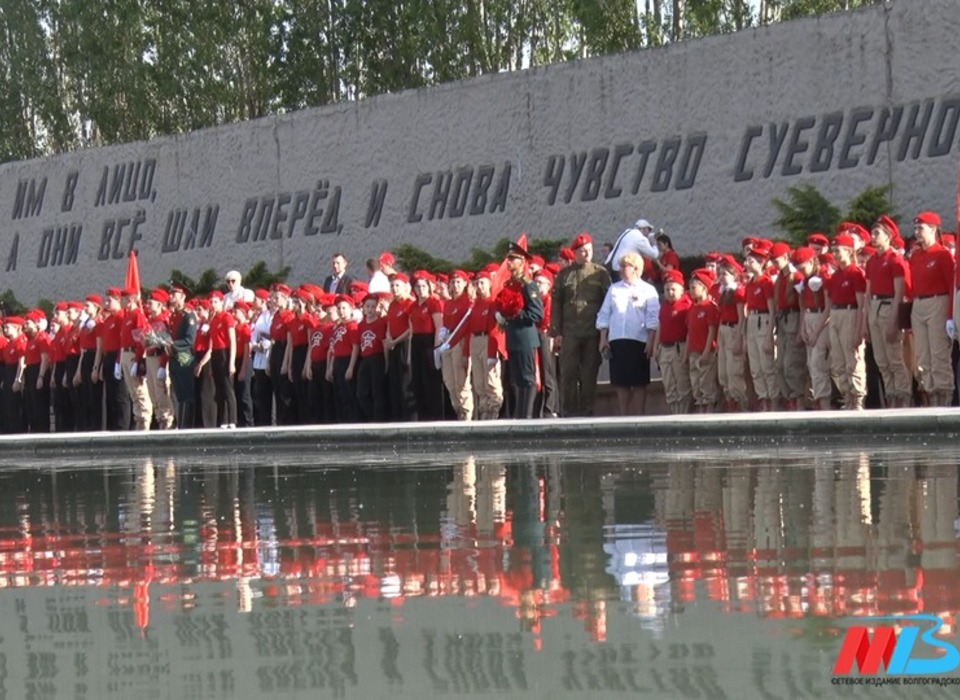 В Волгограде 800 школьников примут кадетскую присягу
