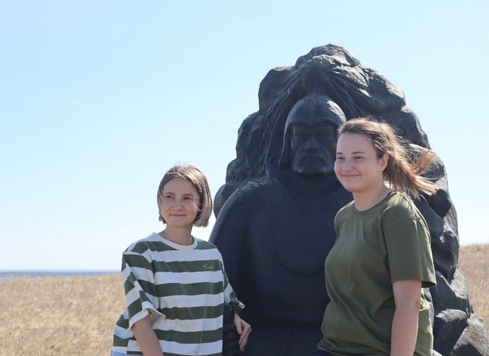 В Волгоградской области будущие гиды исследовали тайны Щербаковского парка
