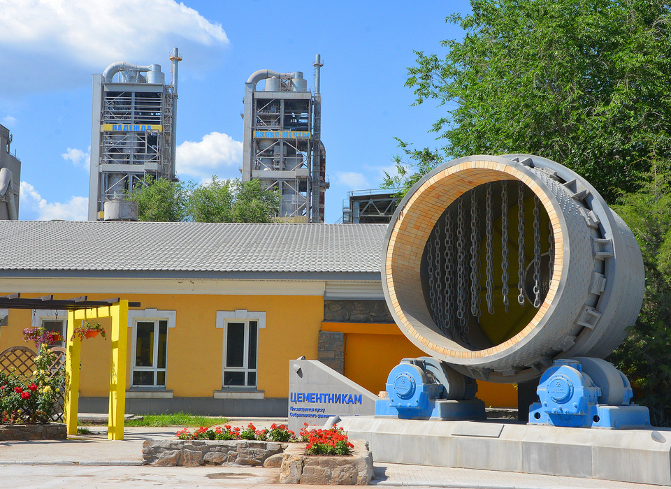 Волгоградский «Себряковцемент» готовится к установке новой мельницы