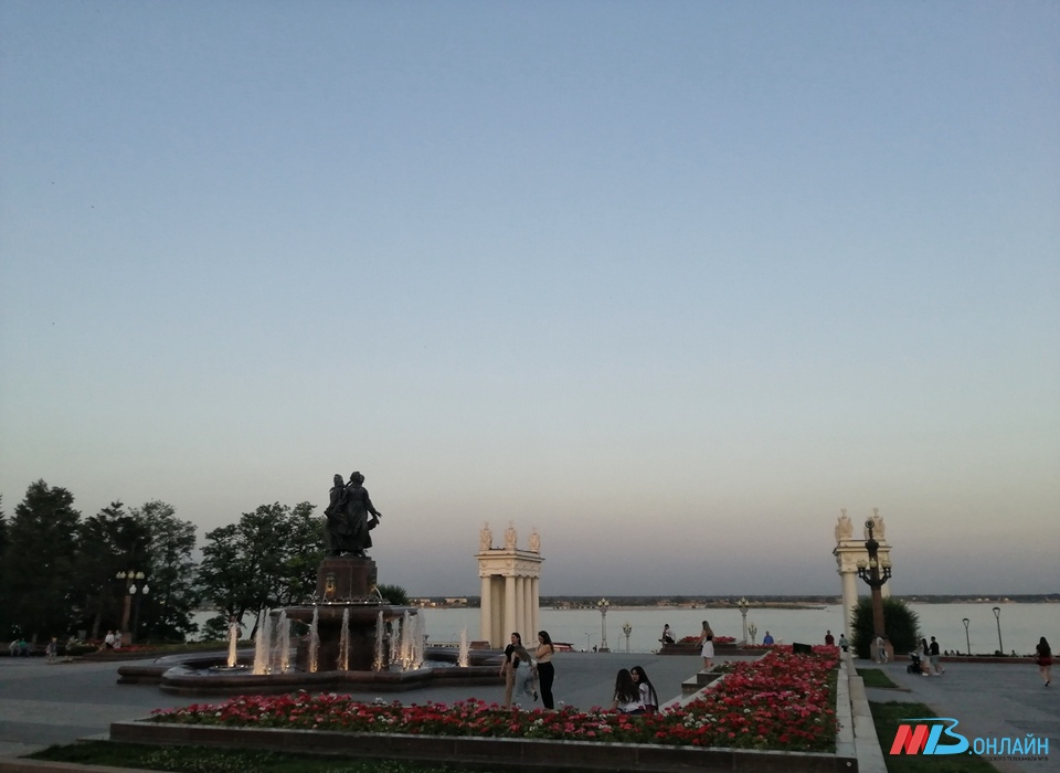 Волгоград вошёл в ТОП-3 городов для отдыха на реках и озёрах в октябре