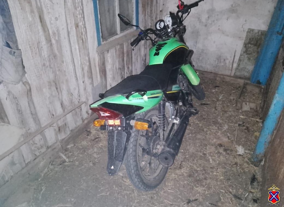 Под Волгоградом в ДТП с иномаркой пострадал 12-летний мотоциклист