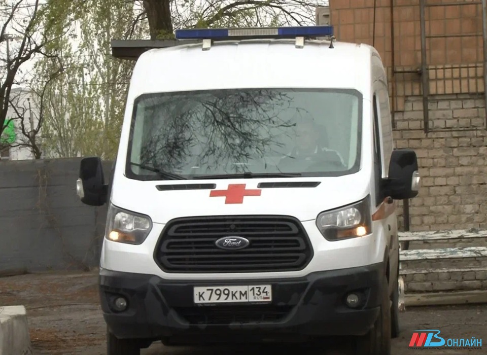 Двухлетняя девочка пострадала в ДТП в Волжском