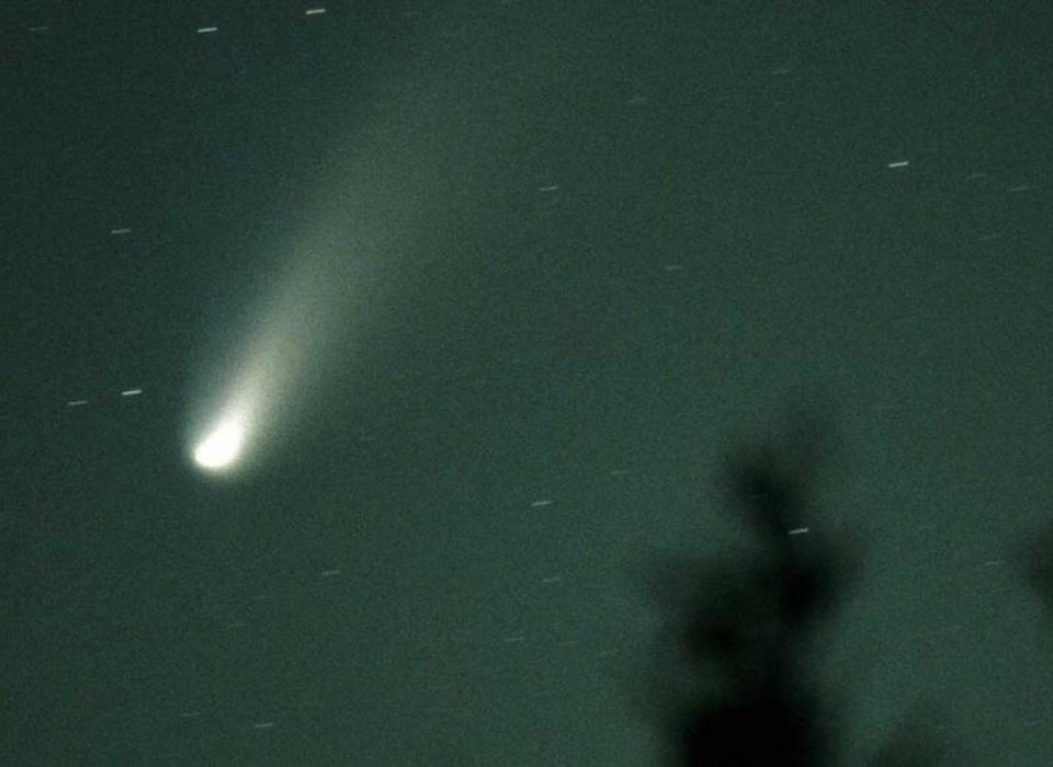 Обнаруженная учёными зелёная комета приблизится к Земле 1 февраля