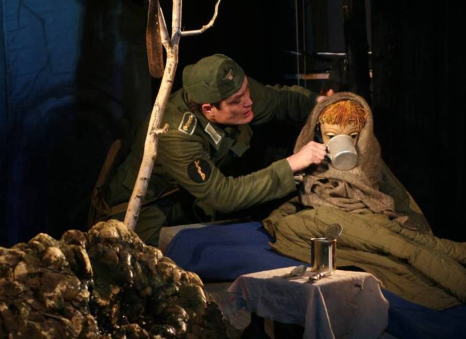 Волгоградский кукольный театр покажет спектакль «Сталинградская Мадонна»