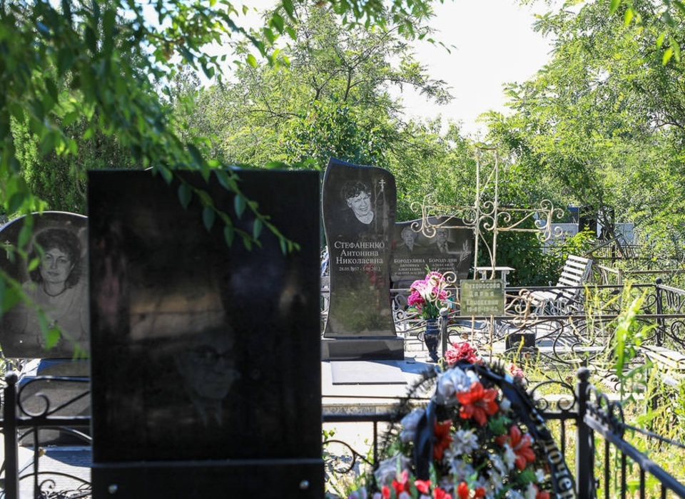 В Волгограде перед Пасхой ограничат проезд транспорта на территорию кладбищ