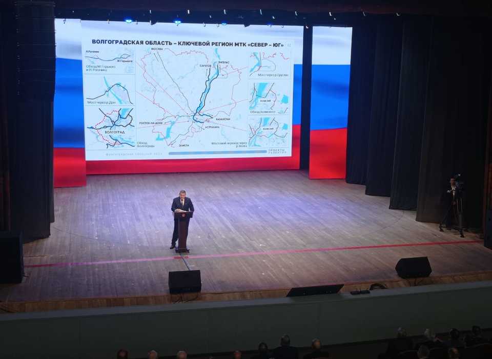 Дорожная сфера: губернатор Волгоградской области обозначил ключевые проекты отрасли до 2034 года