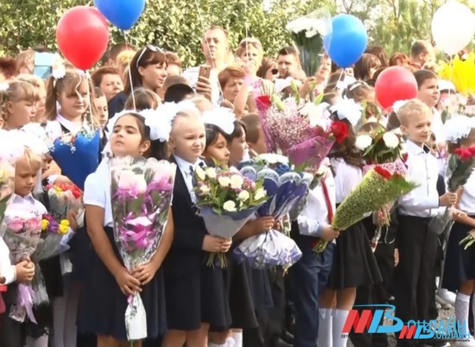 Волгоградцев просят принять участие в благотворительной акции «Дети вместо цветов»