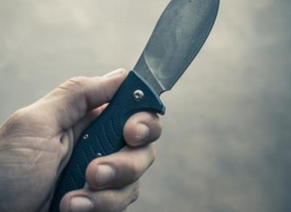 60-летний волгоградец убил свою сожительницу, ударив ее 20 раз ножом